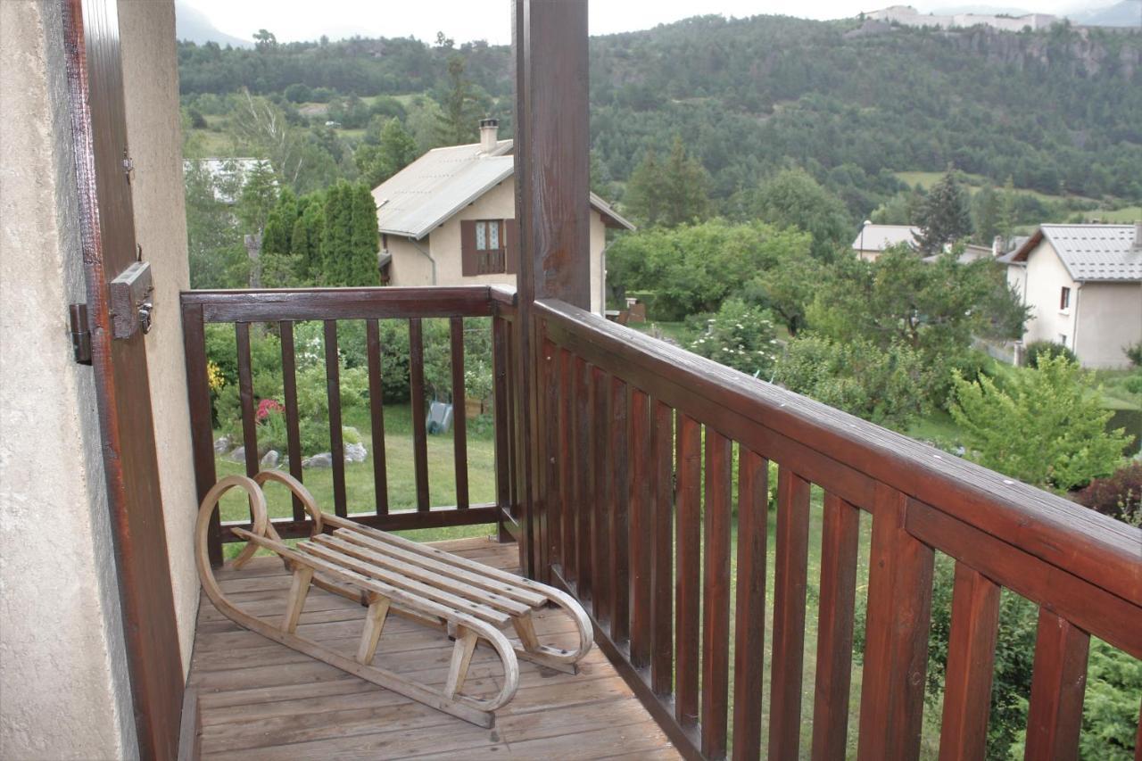 Le Ginkgo - Mont Dauphin Apartment Eygliers Exterior foto